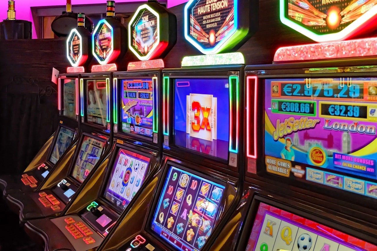 Live Betting In-Play ဘောလုံးပွဲ Sportsbook odds ကြည့်နည်း